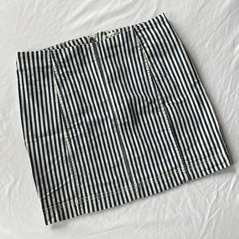 Jolt Navy and Off-White Pencil Mini Skirt Casual